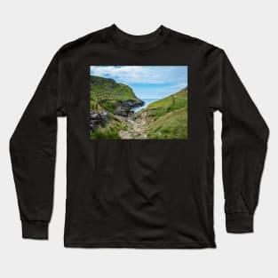 Welsh Coastal Path, Gower, South Wales. The rocky path down to Mewslade Bay at high tide Long Sleeve T-Shirt